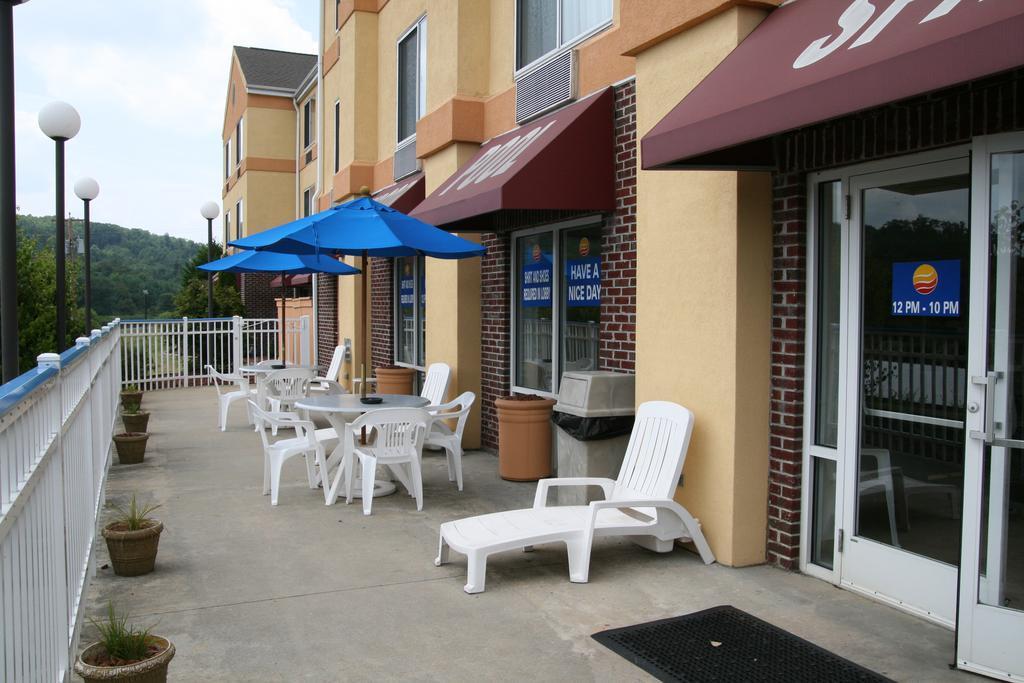 Comfort Inn & Suites Hillsville I-77 Экстерьер фото