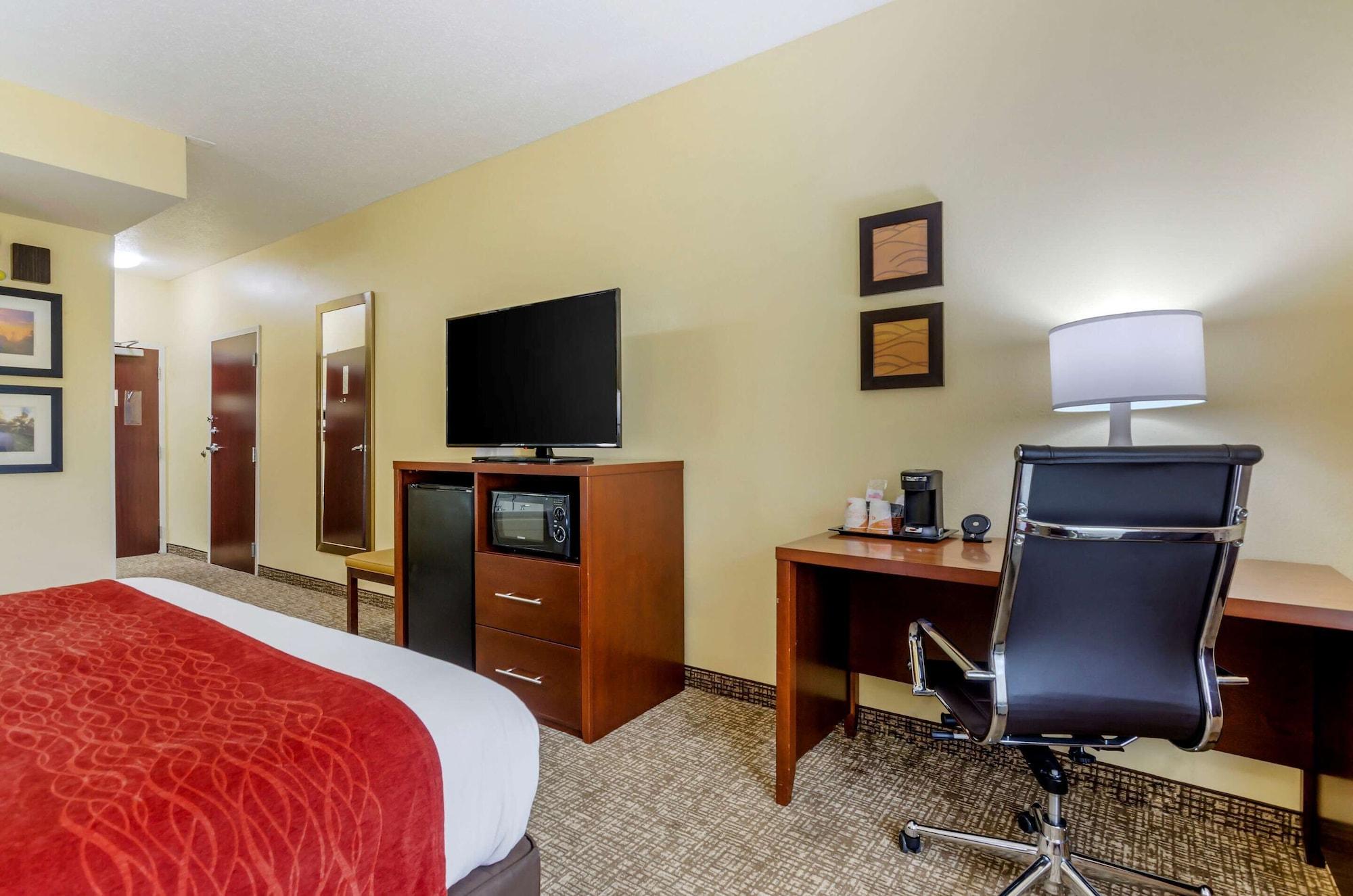 Comfort Inn & Suites Hillsville I-77 Экстерьер фото