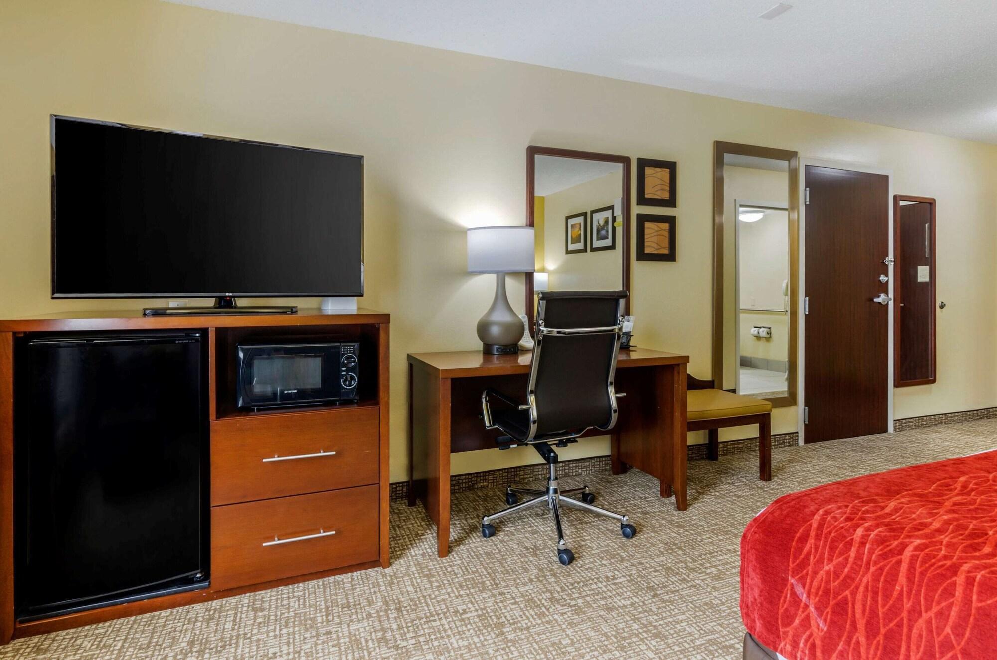 Comfort Inn & Suites Hillsville I-77 Экстерьер фото