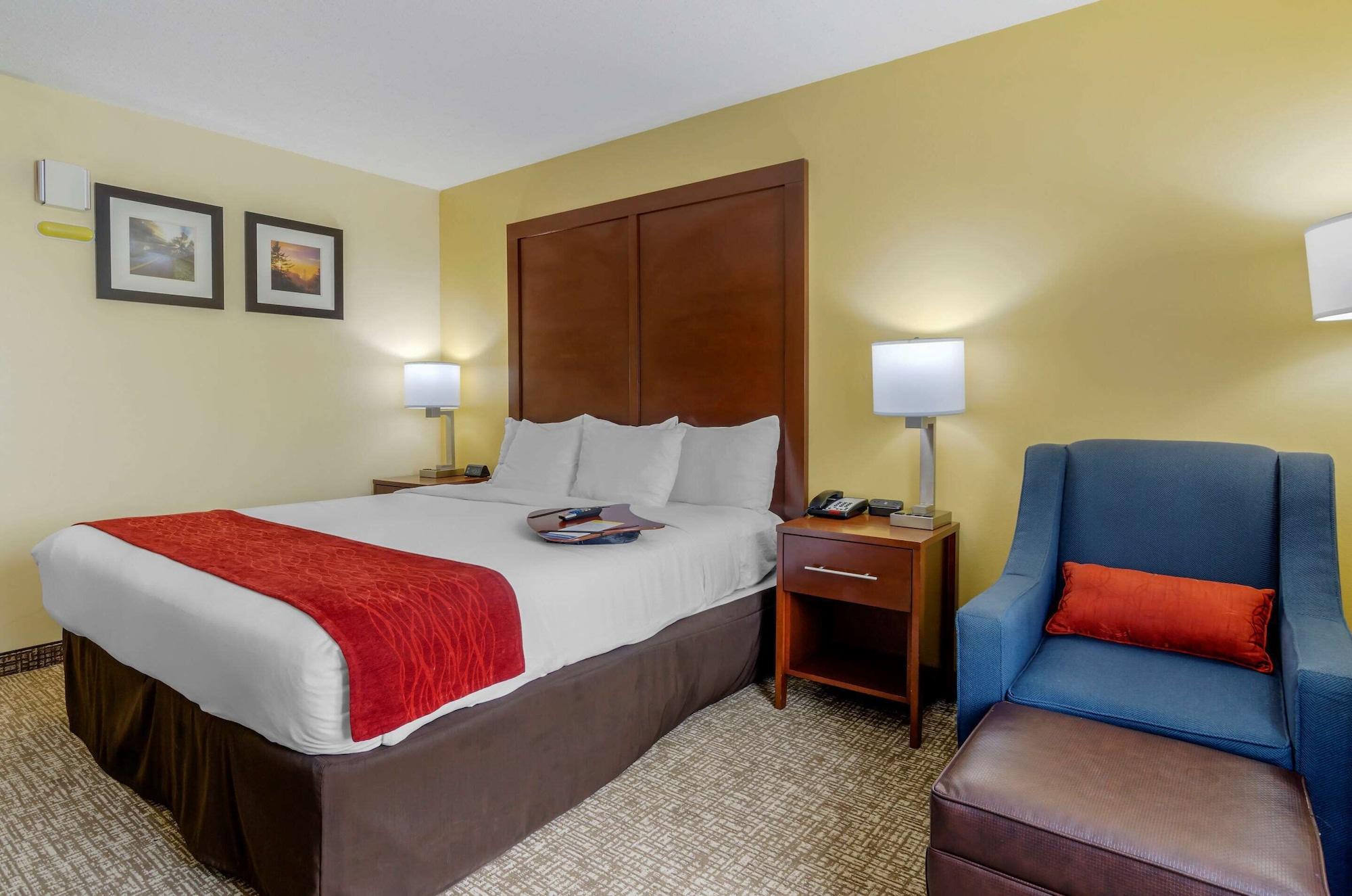 Comfort Inn & Suites Hillsville I-77 Экстерьер фото